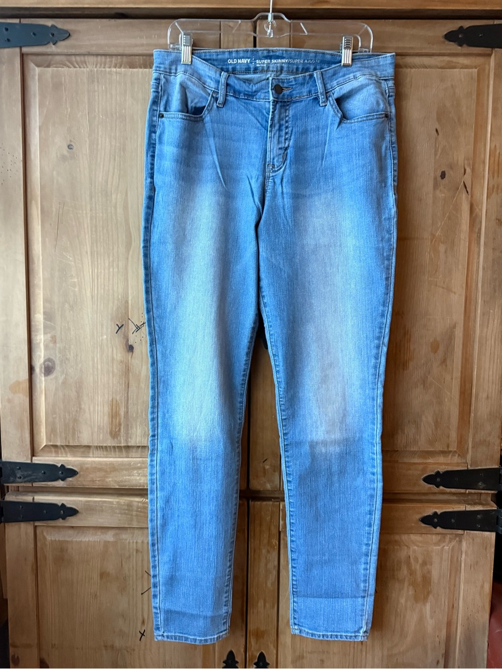 Old Navy Women's Light Wash Skinny Jeans
